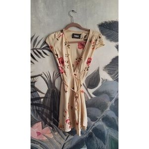 Reformation Floral Deep-V Mini Wrap Dress Sz 0